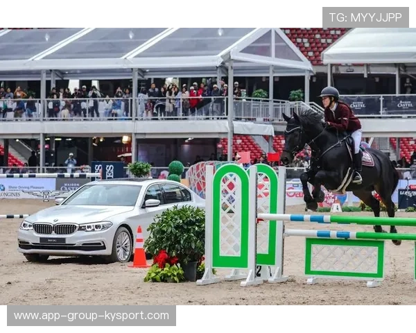 克罗地亚骑手吉塔·日特科维奇在2024年国际马术联合会世界障碍赛中获得第十名，展现坚韧精神。